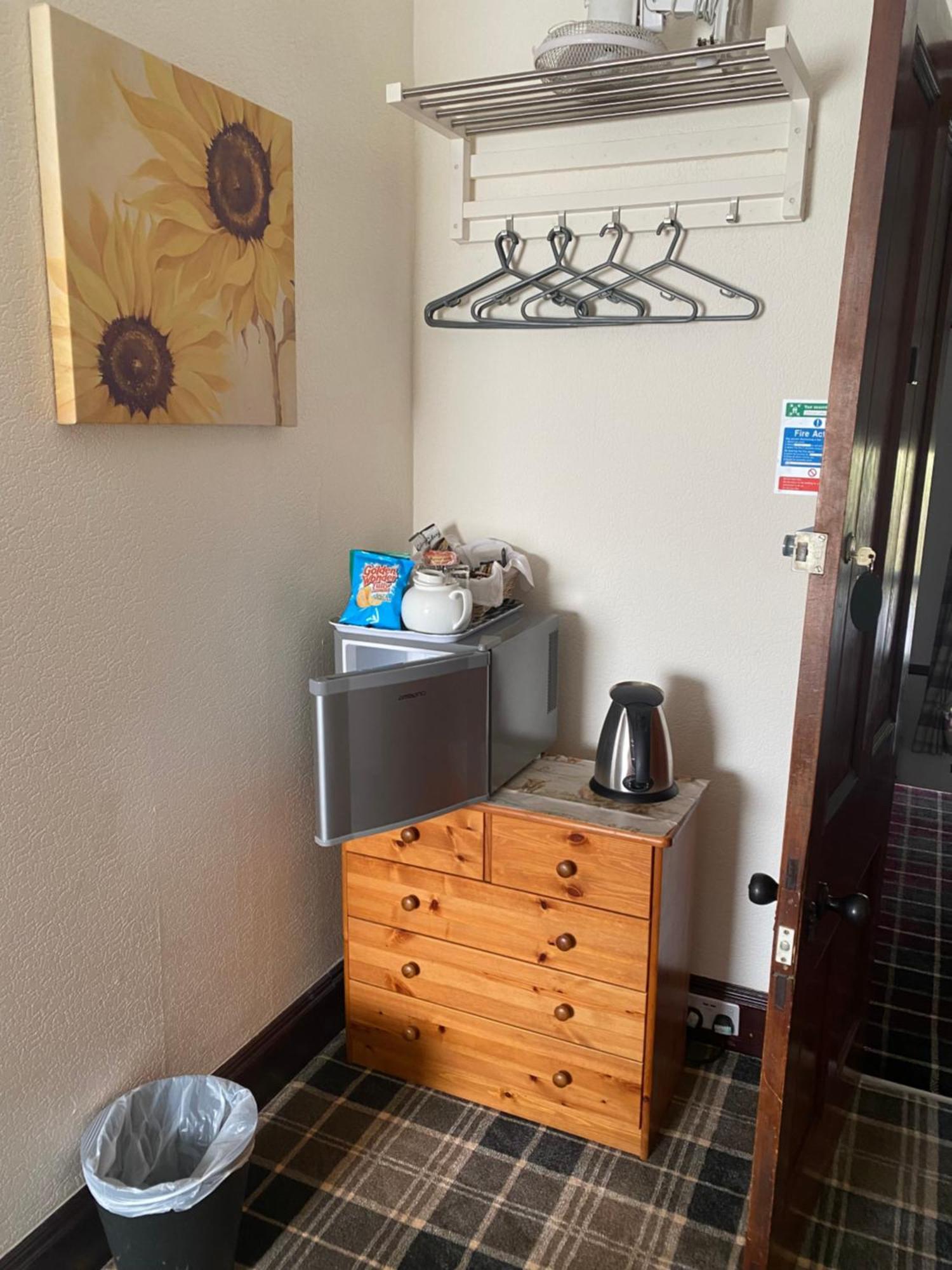 Cromarty View Guest House Accommodations & B&B Dingwall Exteriör bild