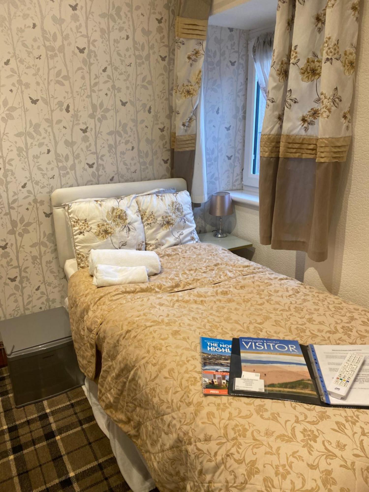 Cromarty View Guest House Accommodations & B&B Dingwall Exteriör bild