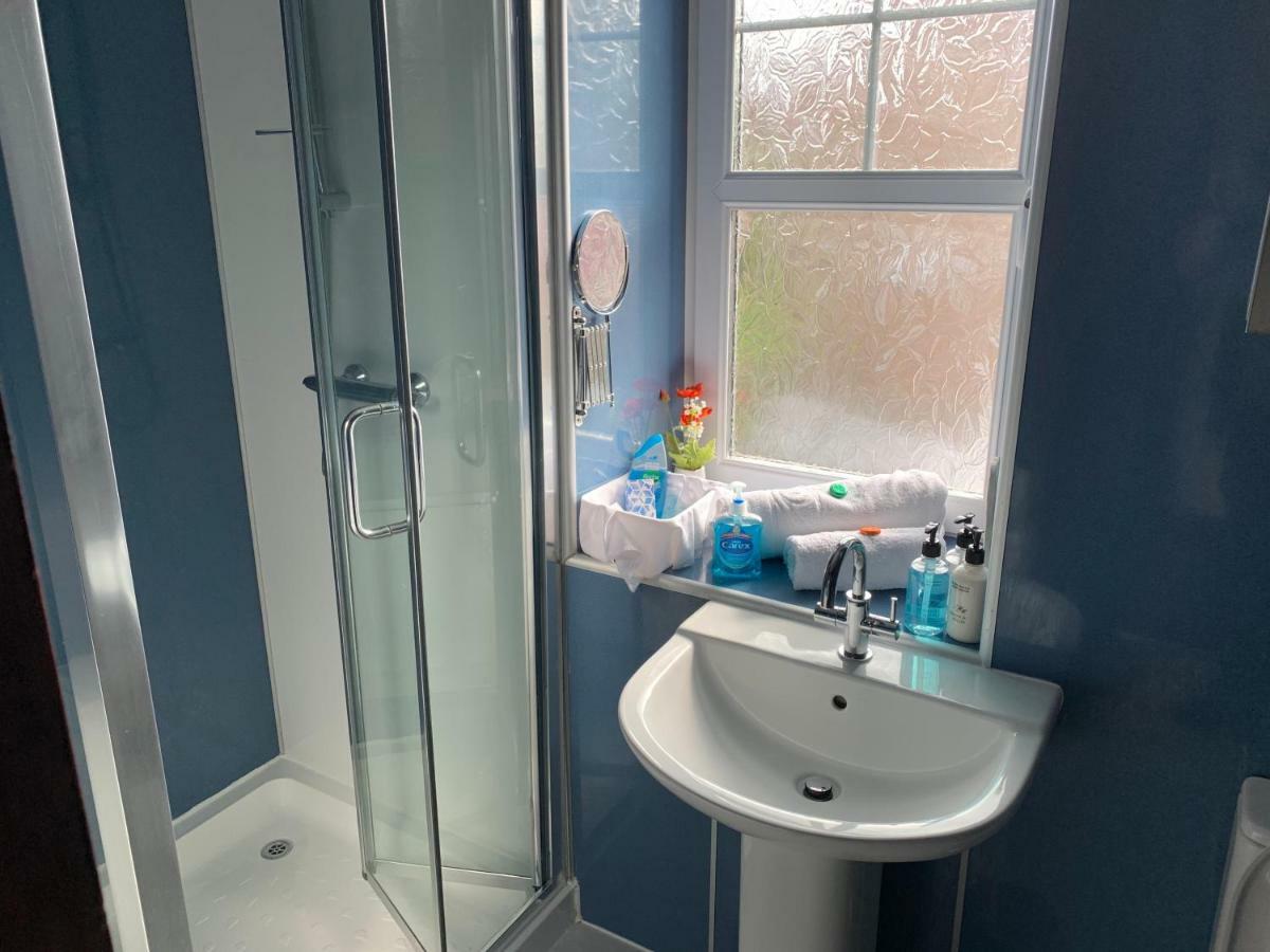 Cromarty View Guest House Accommodations & B&B Dingwall Exteriör bild